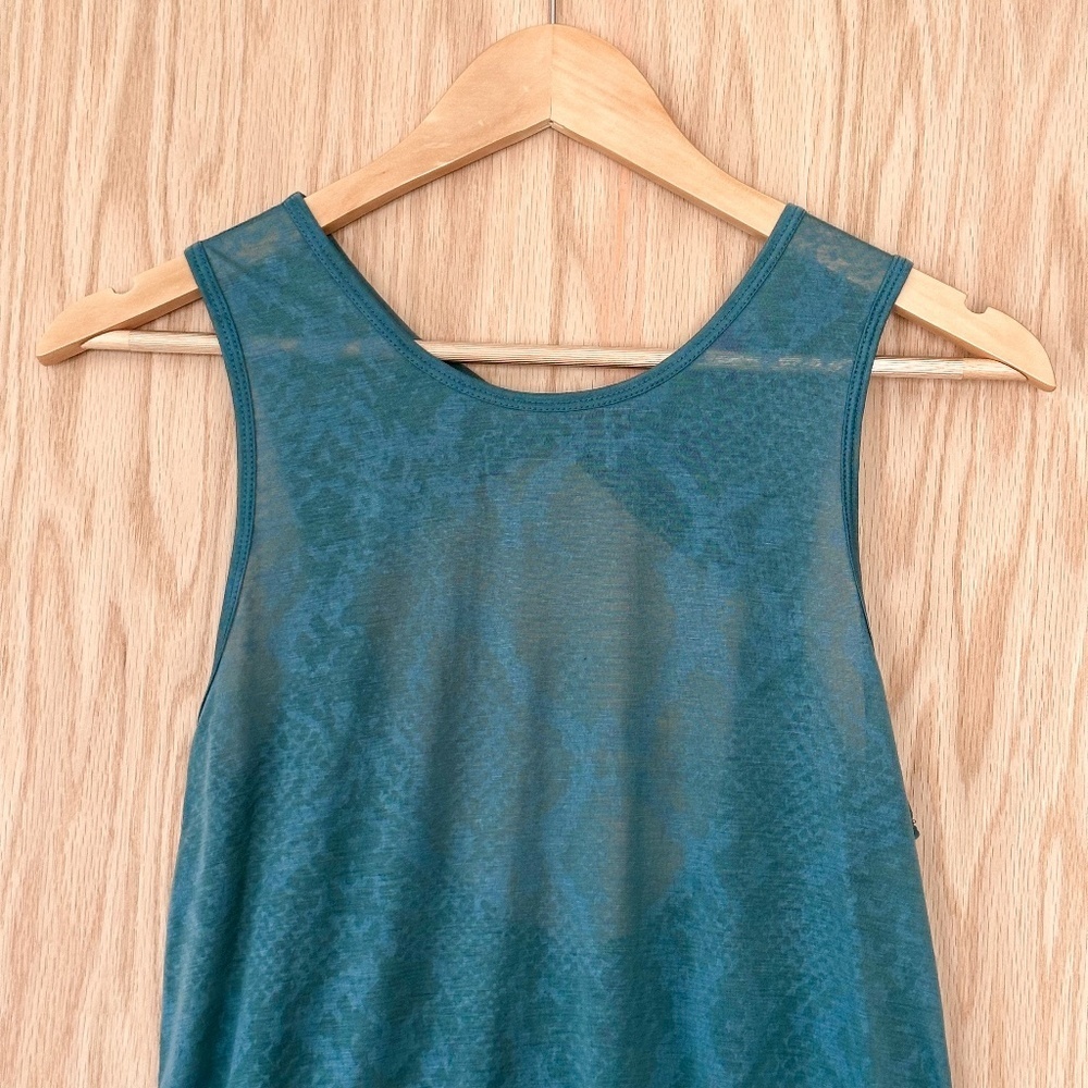 JoyLab Teal Open Back Twist Tank Top - Picture 2 of 7